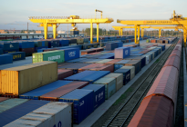 霍尔果斯口岸:助力实现国内国际双循环新发展格局