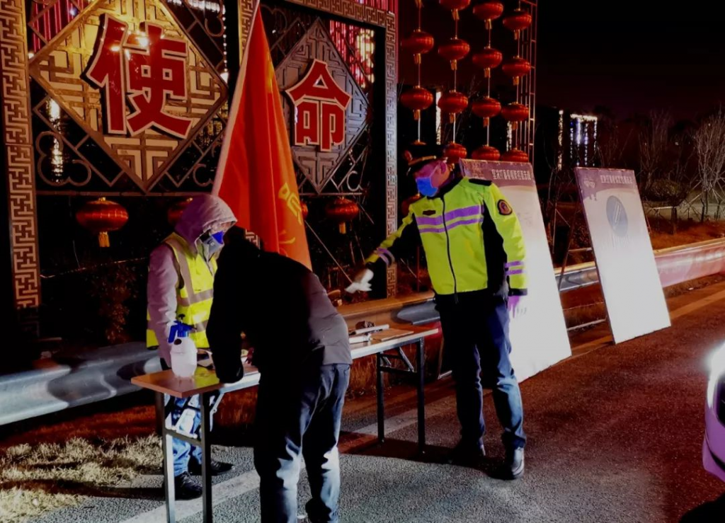 寒夜里,你们是一道美丽的风景线! - 第5张 | 大陆桥视野 寒夜里,你们是一道美丽的风景线! - 第5张 | 大陆桥视野