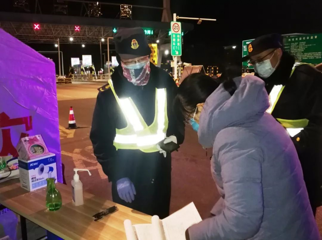 寒夜里,你们是一道美丽的风景线! - 第6张 | 大陆桥视野 寒夜里,你们是一道美丽的风景线! - 第6张 | 大陆桥视野