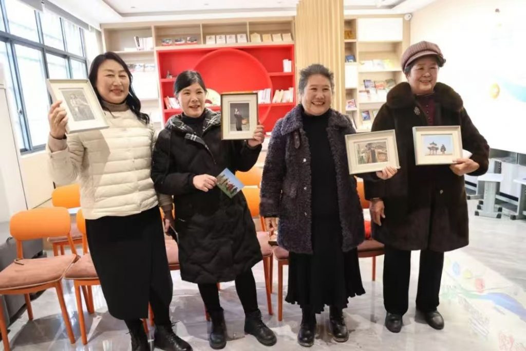 “爆改大姨”的田园T台秀 - 第6张 | 大陆桥视野 “爆改大姨”的田园T台秀 - 第6张 | 大陆桥视野