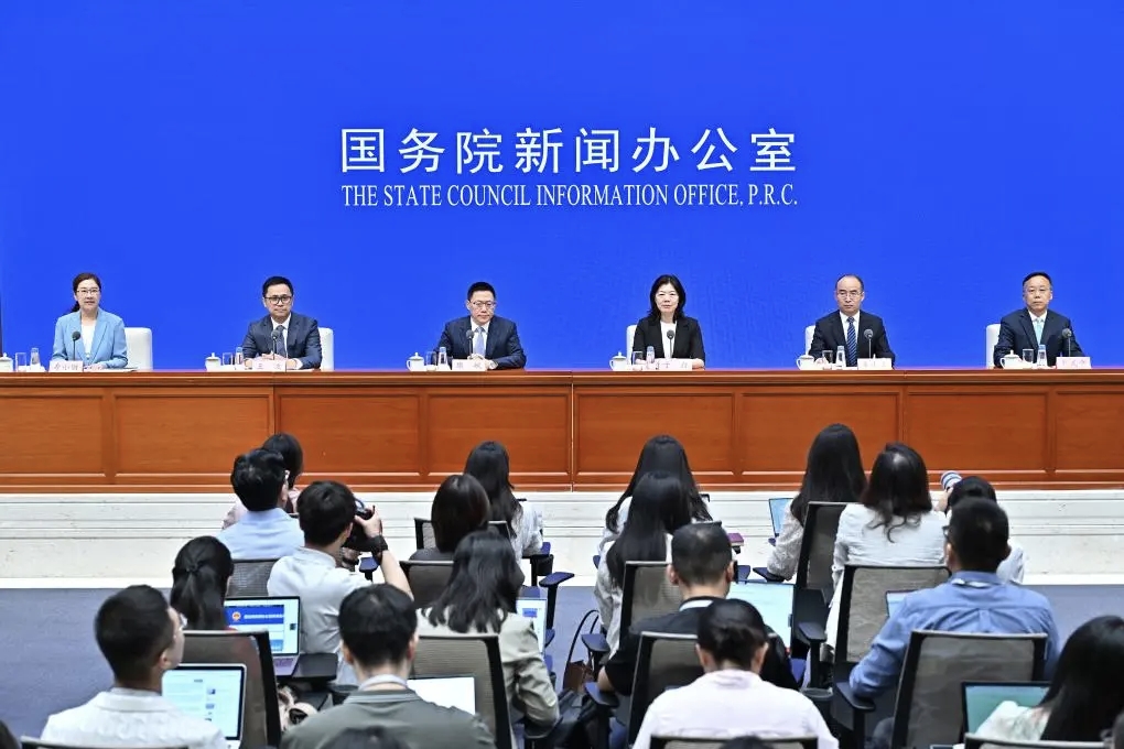 新华社关注 | 江苏连云港启动行业协会商会惠民活动,首批发放惠民券1000余万元,覆盖与市民生活密切相关的多个领域 - 第3张 | 大陆桥视野 新华社关注 | 江苏连云港启动行业协会商会惠民活动,首批发放惠民券1000余万元,覆盖与市民生活密切相关的多个领域 - 第3张 | 大陆桥视野