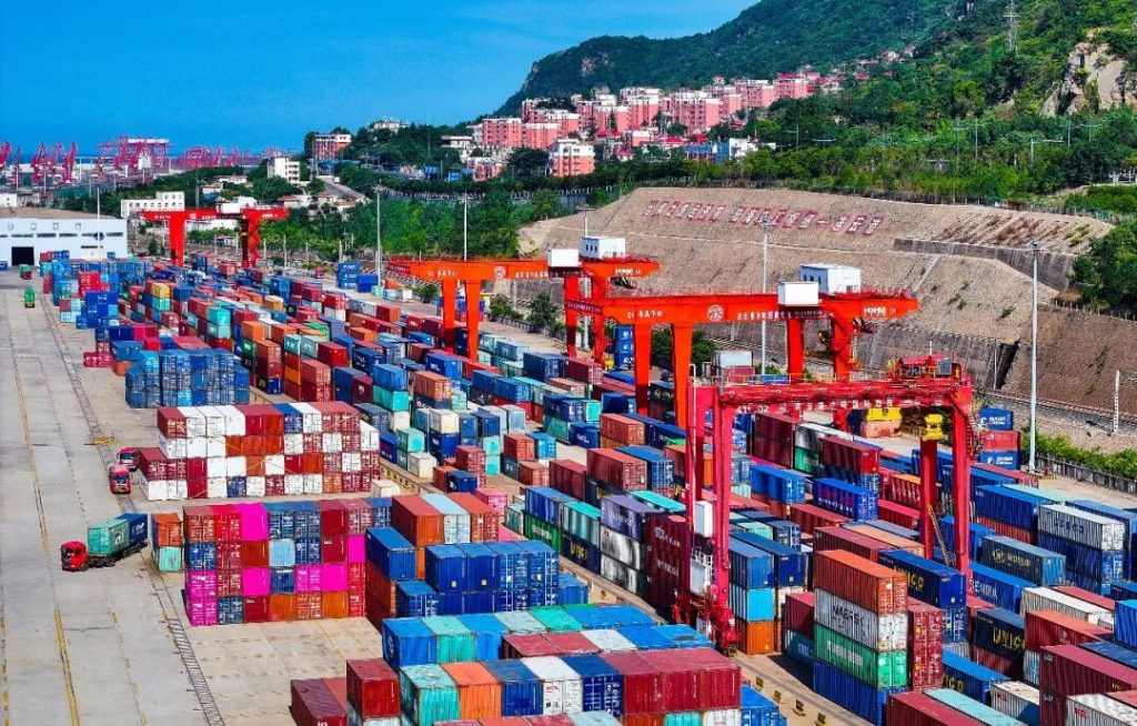 连云港中吉乌班列5月份单月发运量首破500车 再创“连云港速度” - 第1张  | 大陆桥视野